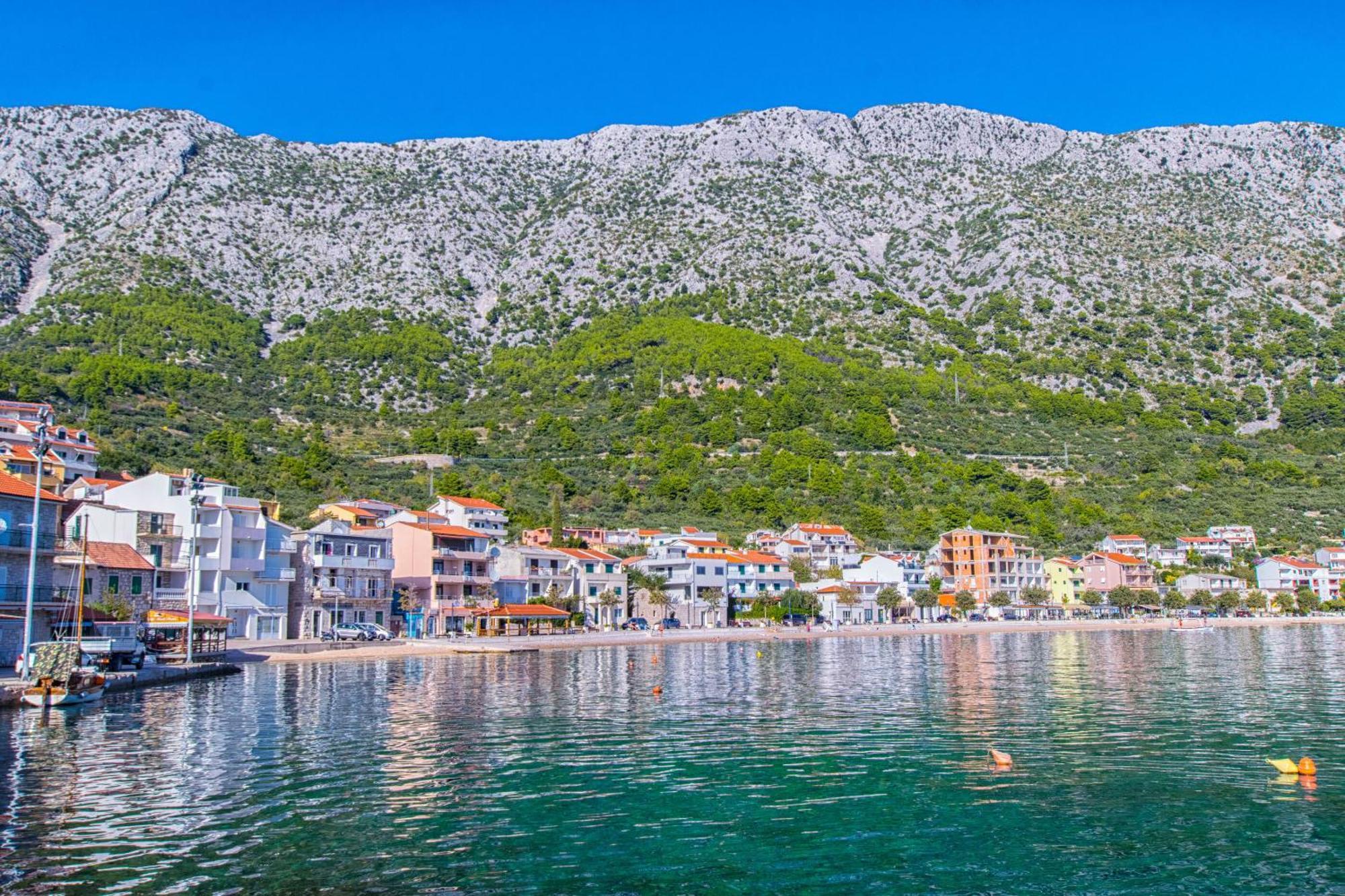 Apartments Turan Centrally Located With Free Parking Igrane Kültér fotó